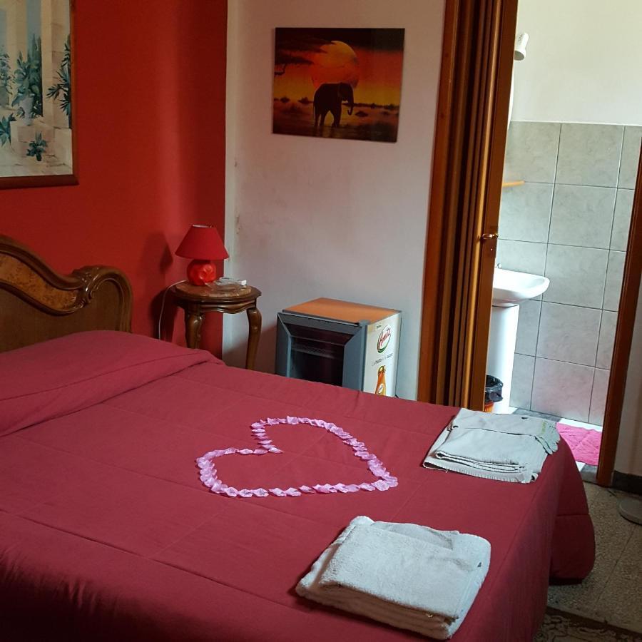 Bebvialata Bed & Breakfast Brindisi Exterior foto